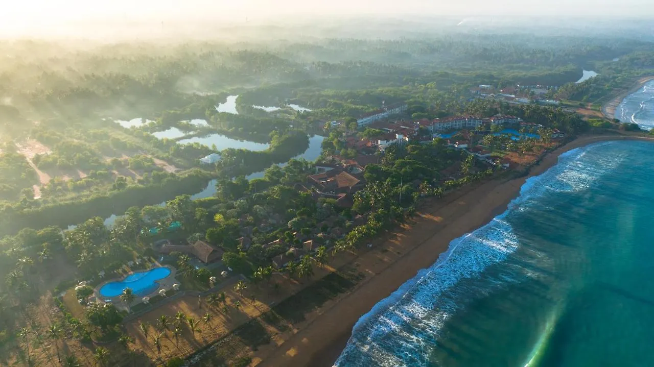 Club Hotel Dolphin Negombo Sri Lanka