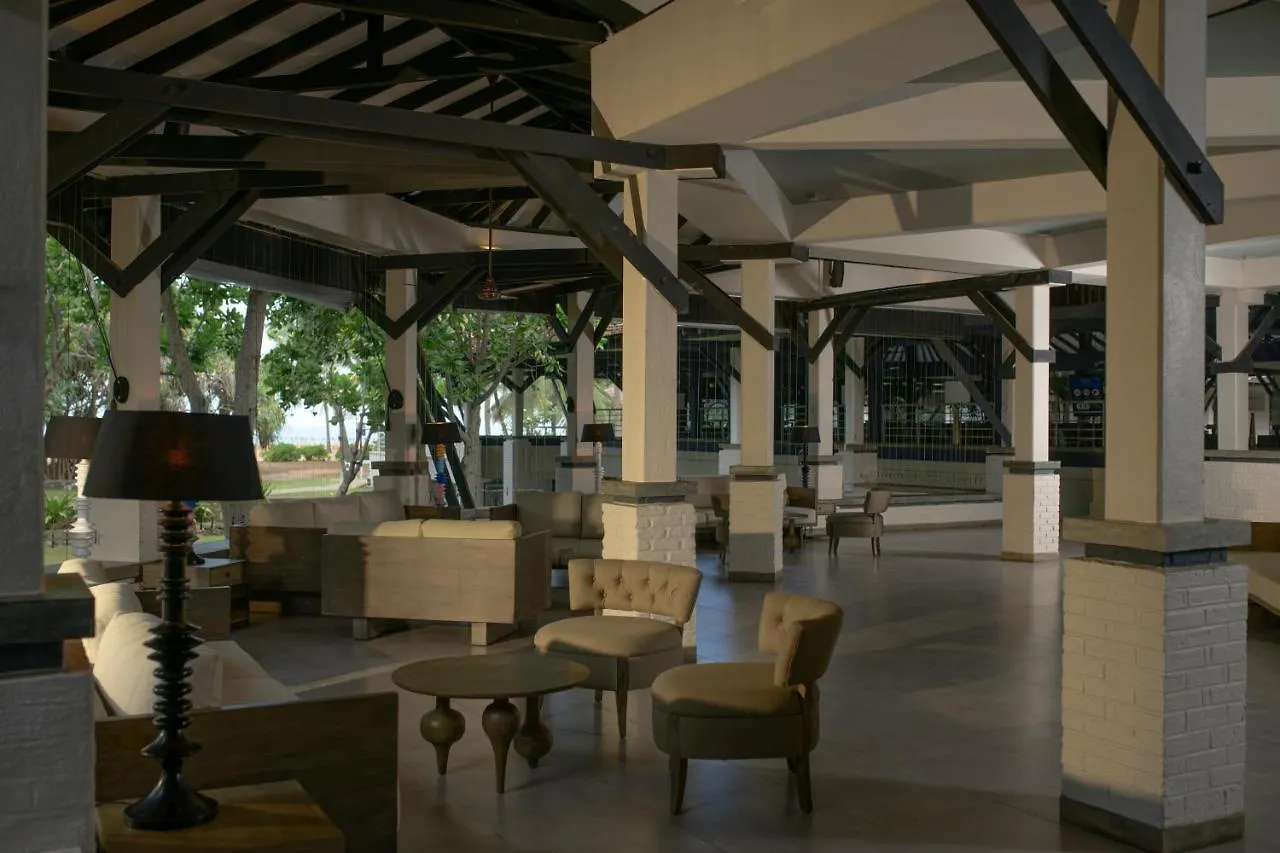 Club Hotel Dolphin Negombo Station touristique