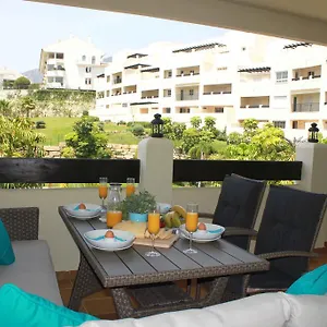 benalmadena-luxury-resort.es-andalucia.com/
