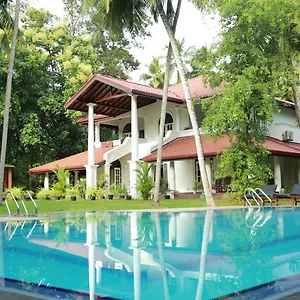 3* Couette-café The