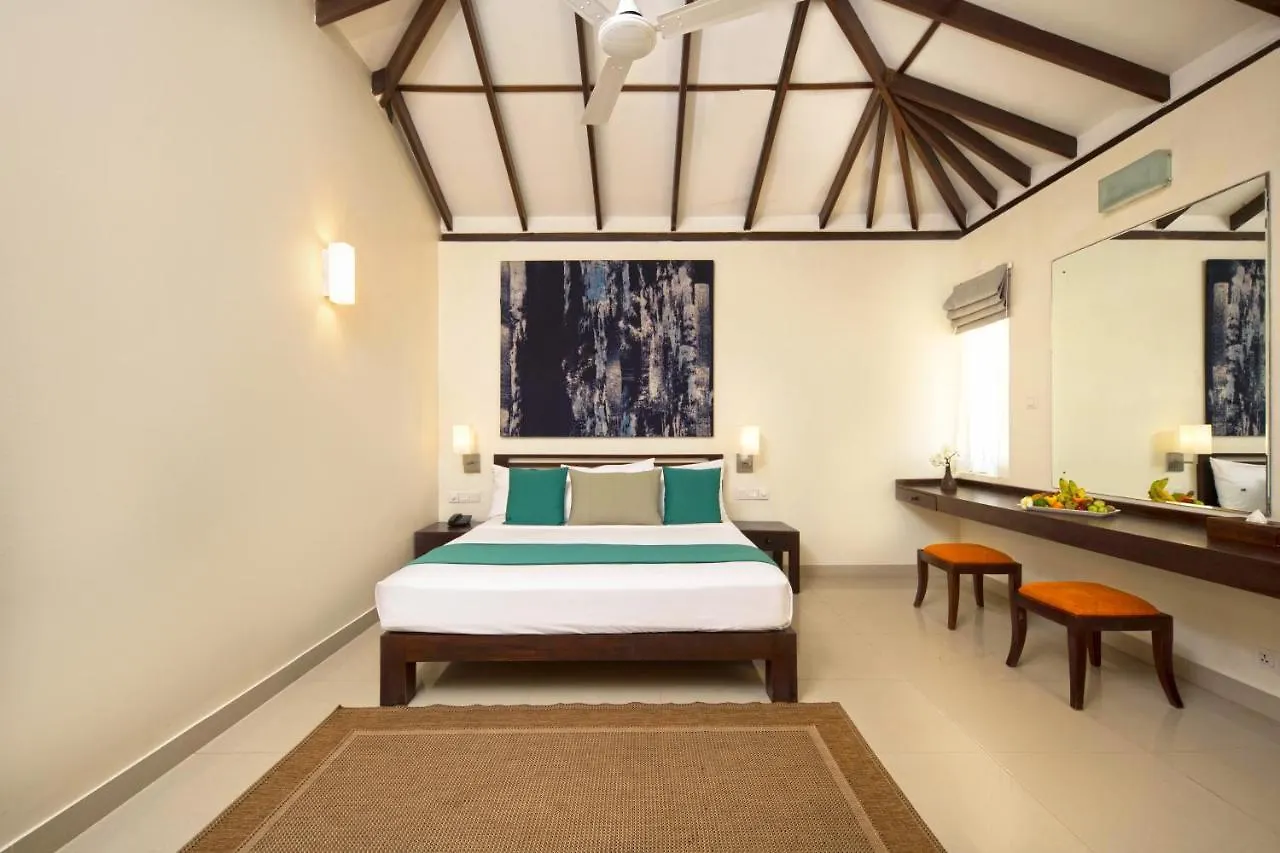 ***** Resort Club Hotel Dolphin Negombo Sri Lanka