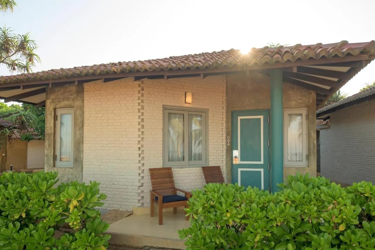 Club Hotel Dolphin Negombo Resort